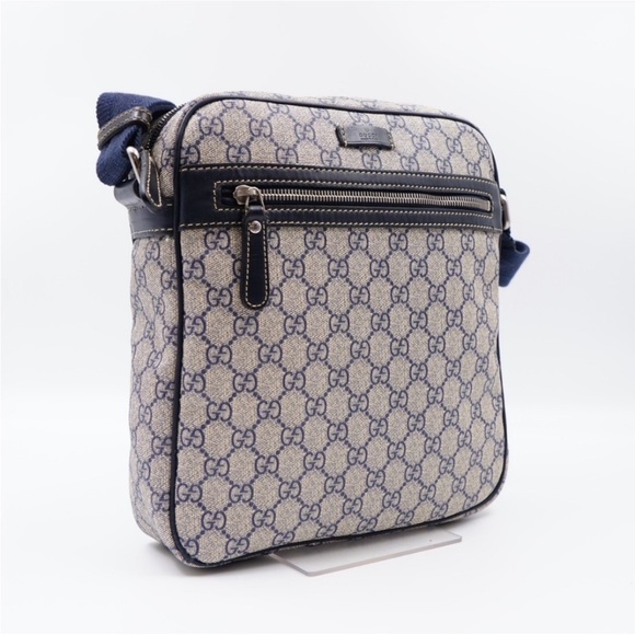 Gucci coated canvas messenger bag - Picture 5 of 13